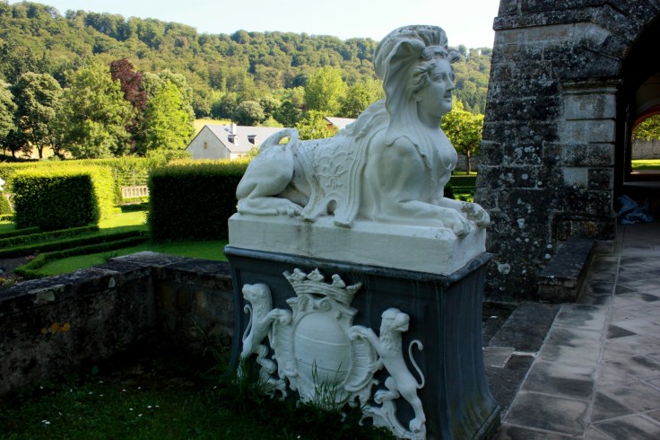 Ansembourg sculpture
