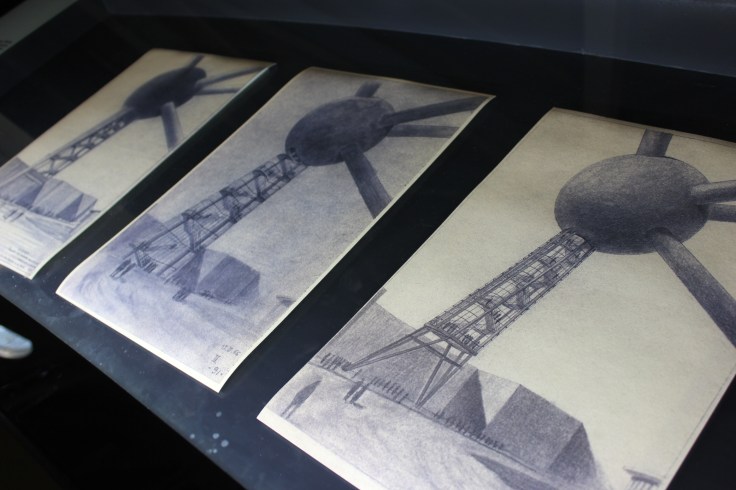 Initial sketches of  Atomium