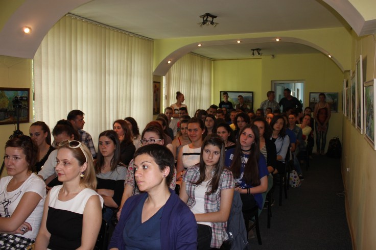 Public- Intalnire cu Occidentul