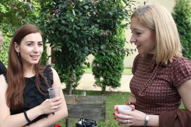 Roxana Mironescu si Crina Voinaghi