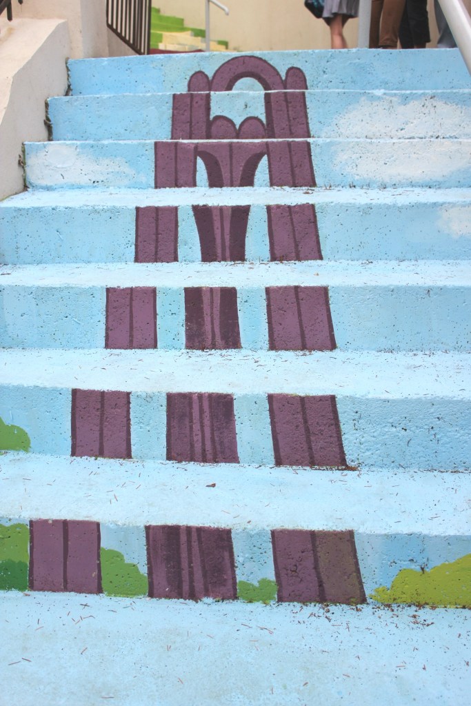 Strada Xenofon Bucuresti la scara