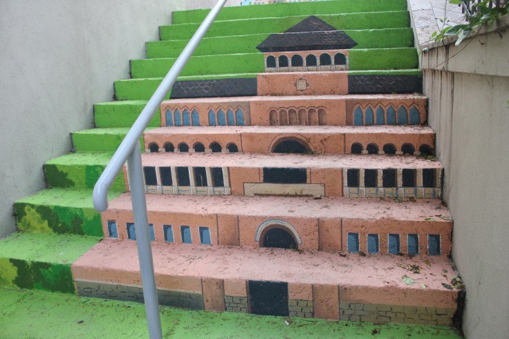 Strada Xenofon Bucuresti la scara 