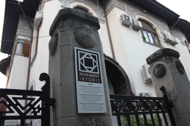 Commander Alexandru Catunean Villa was built in 1915
